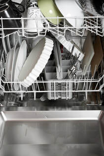 Dishwasher that has been repaired by Electro Sherbrooke